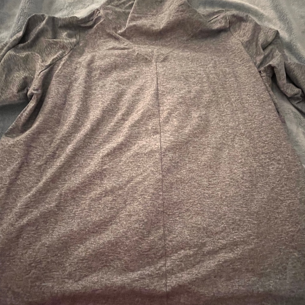 Turtle neck long sleeve